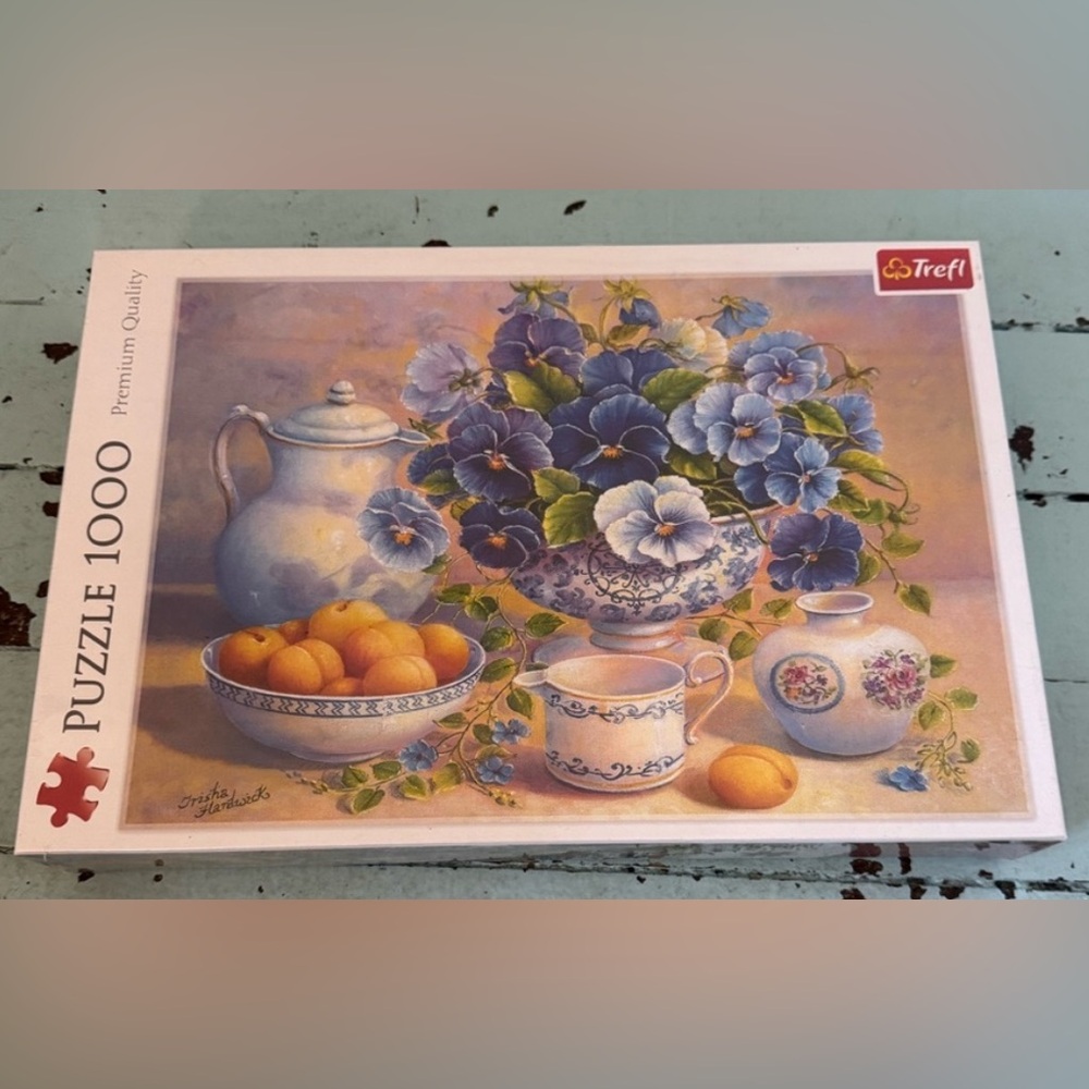 COBBLE HILL- SEALED- Floral and Fruit Still Life 1000 Piece Puzzle
